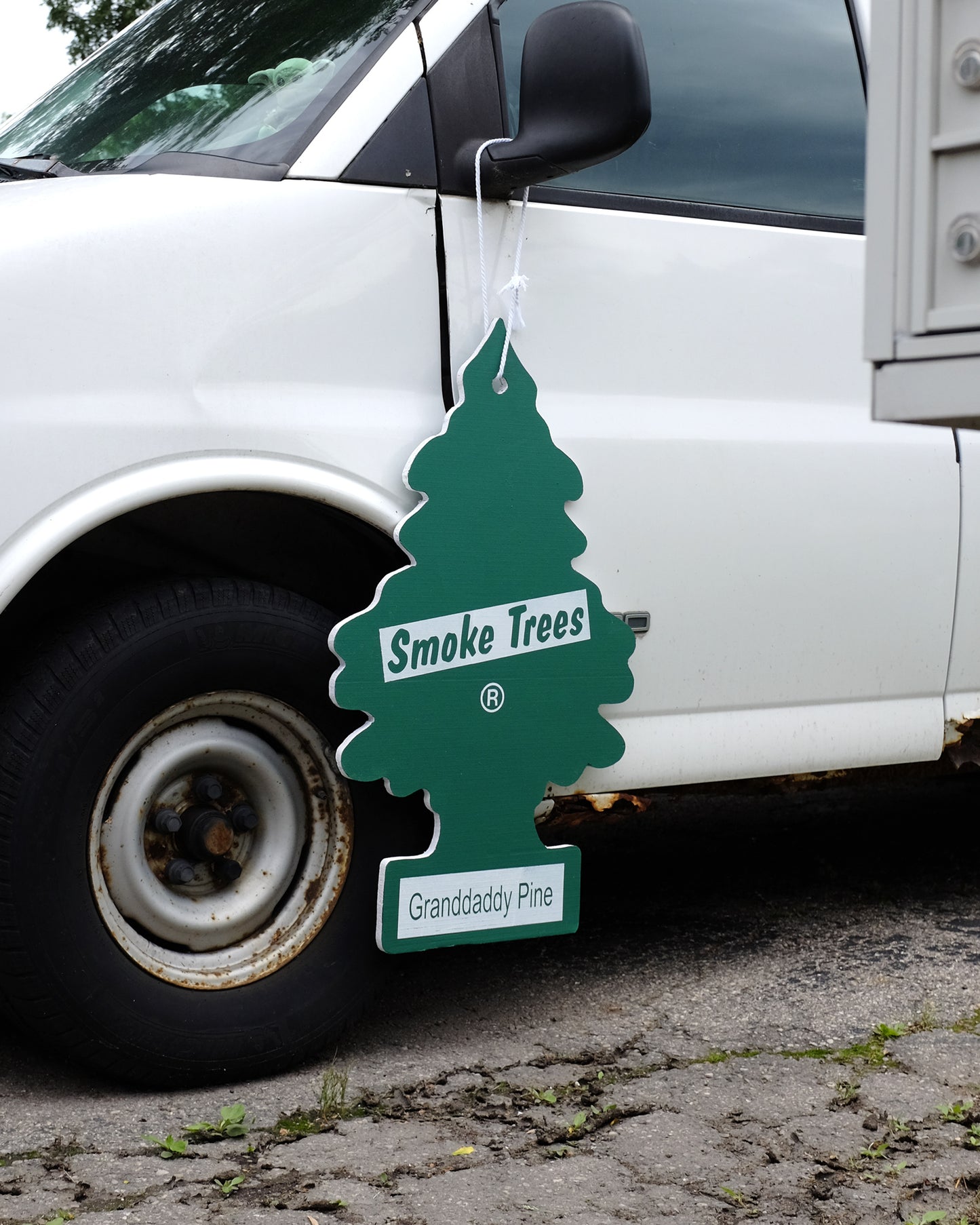 Smoke Trees® Granddaddy Pine Oversized Air Freshener